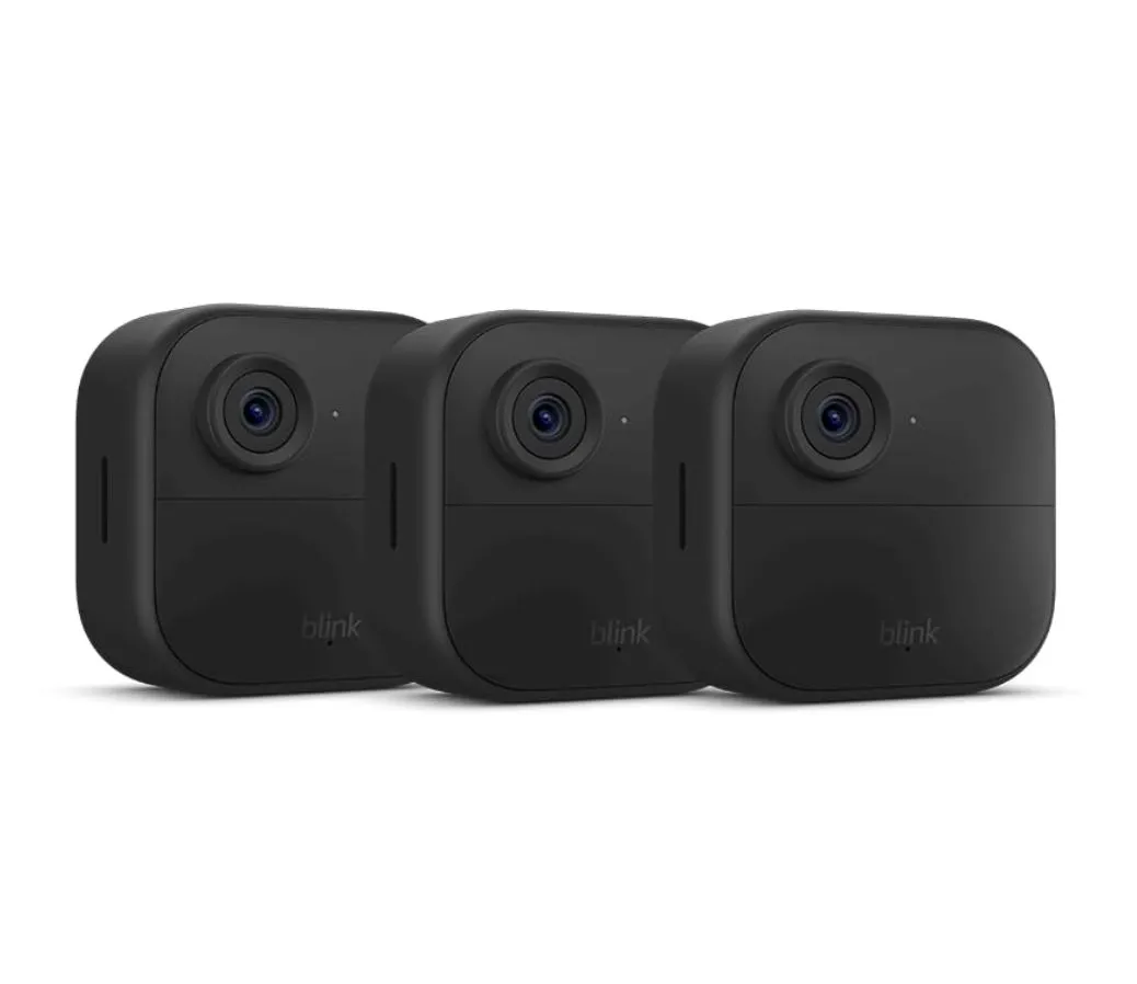 Ba camera an ninh Blink Outdoor 4 màu trắng nhỏ gọn
