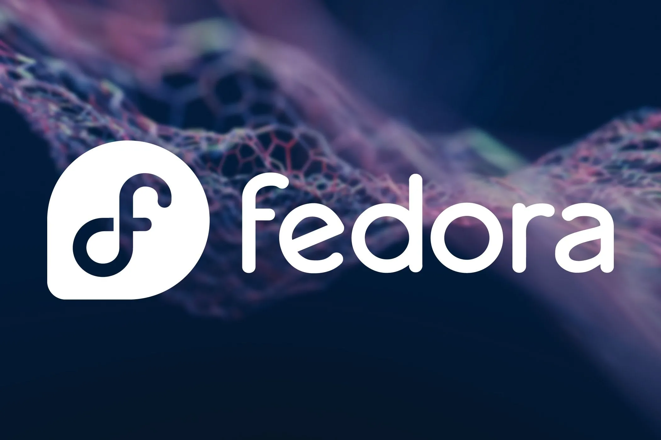 Biểu tượng hệ điều hành Fedora Linux trên màn hình máy tính.