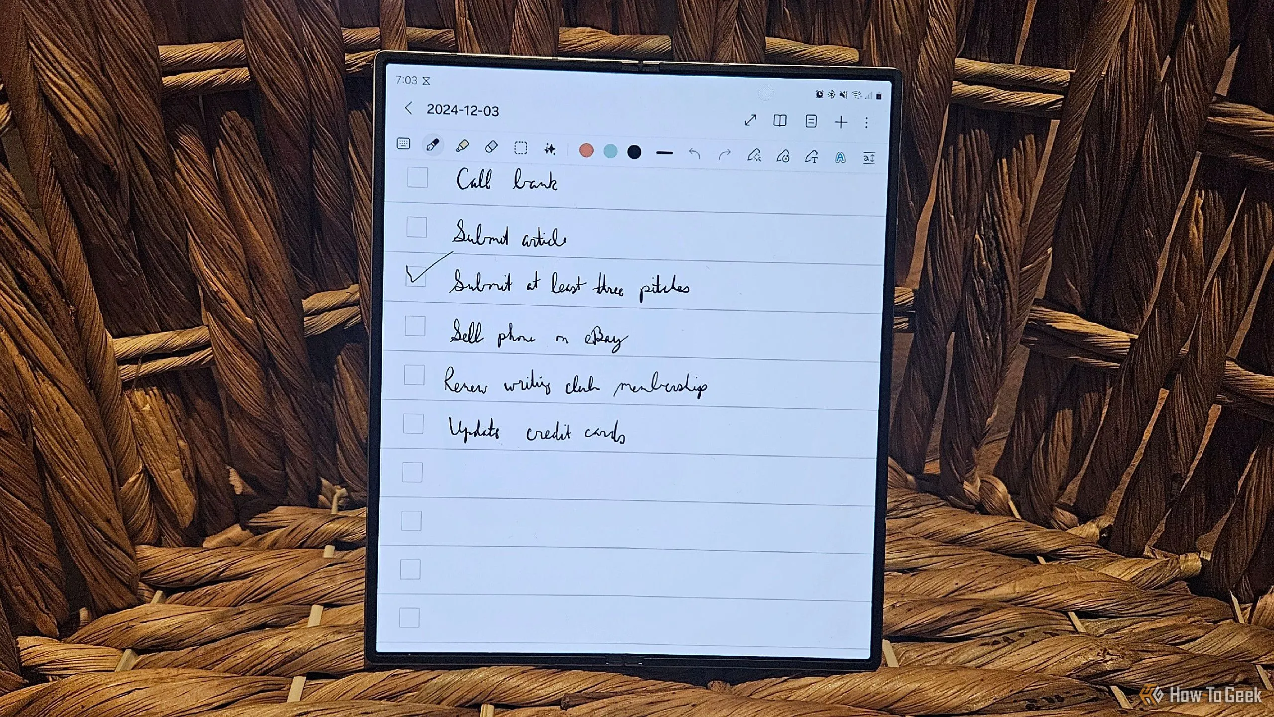 Ghi chú viết tay trên ứng dụng Samsung Notes trên Galaxy Z Fold 6, thể hiện trải nghiệm màn hình lớn tiện lợi.