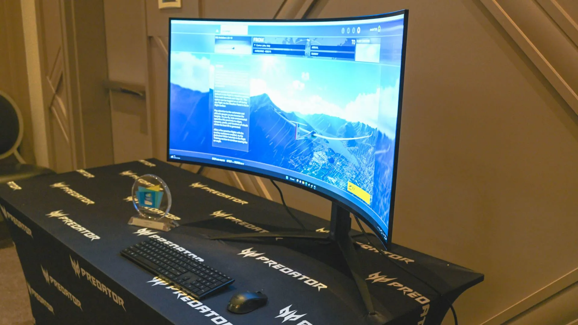 Màn hình OLED Acer Predator X45 Ultrawide 45 inch cong, thể hiện trải nghiệm hình ảnh rộng lớn cho game thủ.