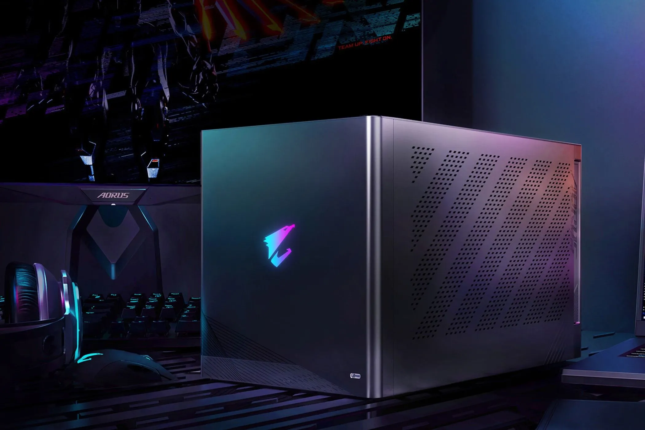 Thiết bị eGPU GIGABYTE AORUS RTX 4090 Gaming Box đặt trên bàn