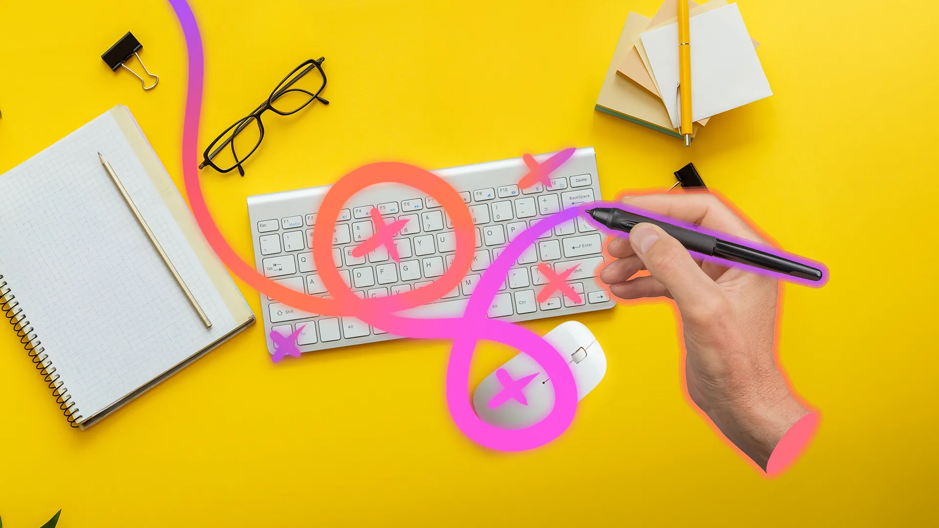 Bàn làm việc với bút S Pen thay thế bàn phím và chuột, nhấn mạnh sự tiện lợi của bút cảm ứng trên Galaxy Z Fold 6.
