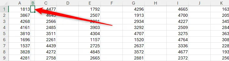 Cột B trống trong Excel đã thay đổi kích thước thành độ rộng 1 đơn vị