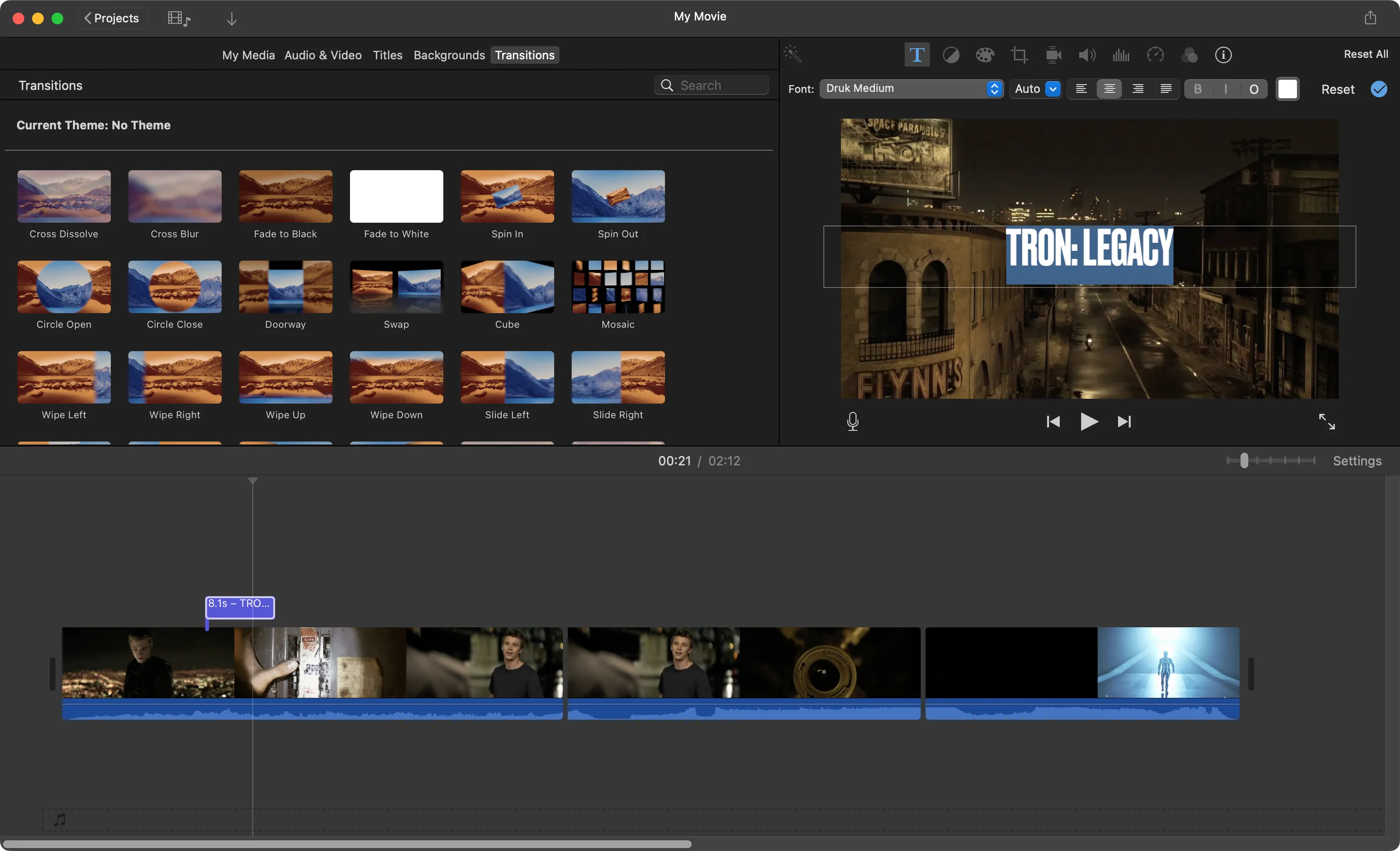 Giao diện chỉnh sửa dự án video hiện tại của iMovie, minh họa thanh timeline và các tùy chọn cơ bản, cho thấy sự hạn chế so với các trình chỉnh sửa hiện đại