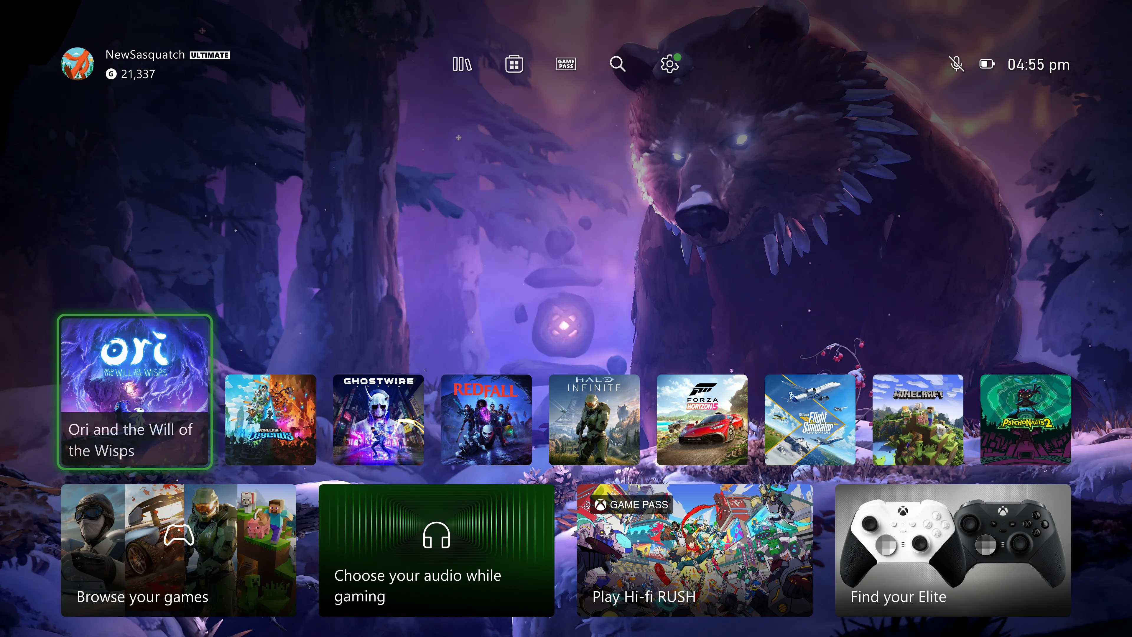 Giao diện màn hình chính Xbox với menu truy cập nhanh, minh họa trải nghiệm tối ưu cho tay cầm trên Windows.