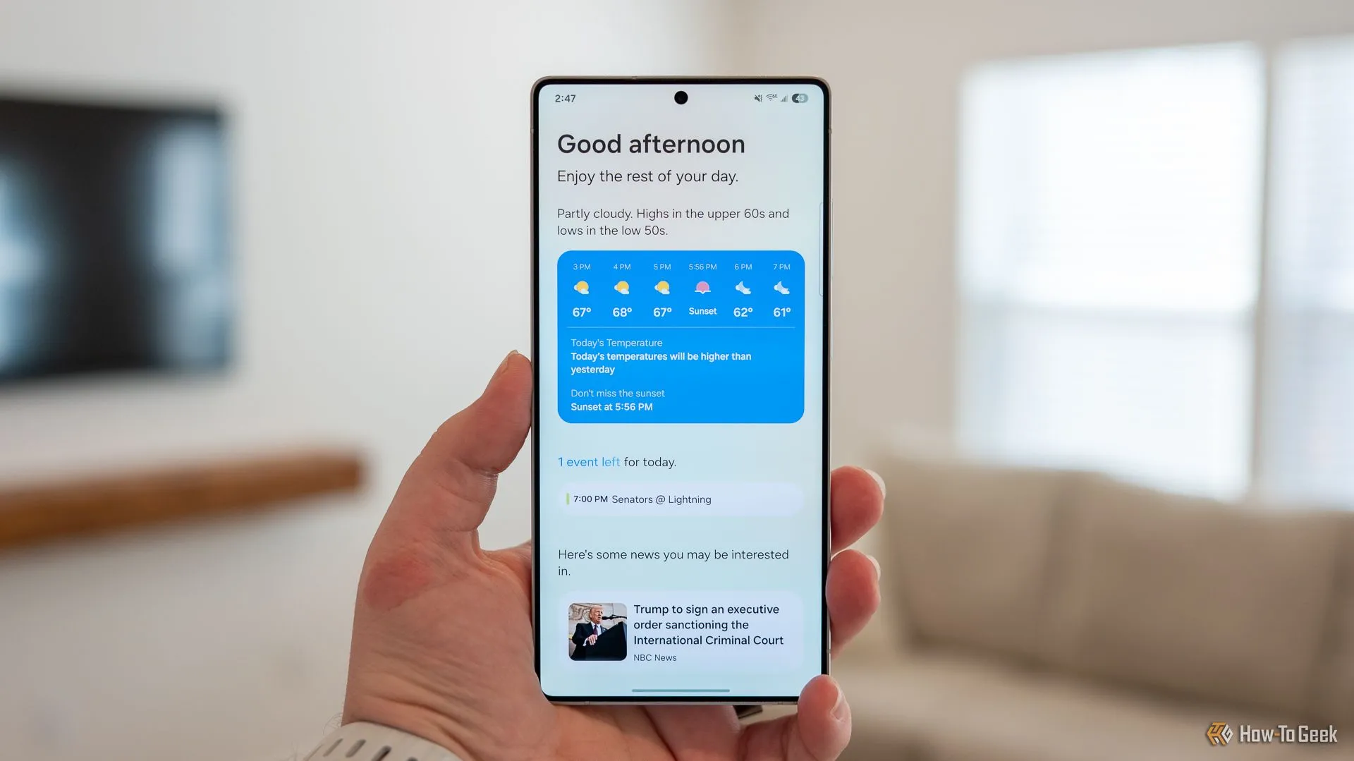 Giao diện Now Brief trên Samsung Galaxy S25 Ultra hiển thị thông tin tổng hợp về thời tiết, lịch và tin tức, nhưng nội dung chưa được cá nhân hóa.
