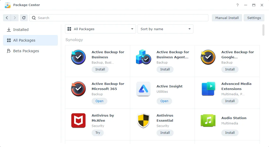 Giao diện trung tâm gói Synology (Synology Package Center) để cài đặt ứng dụng NAS