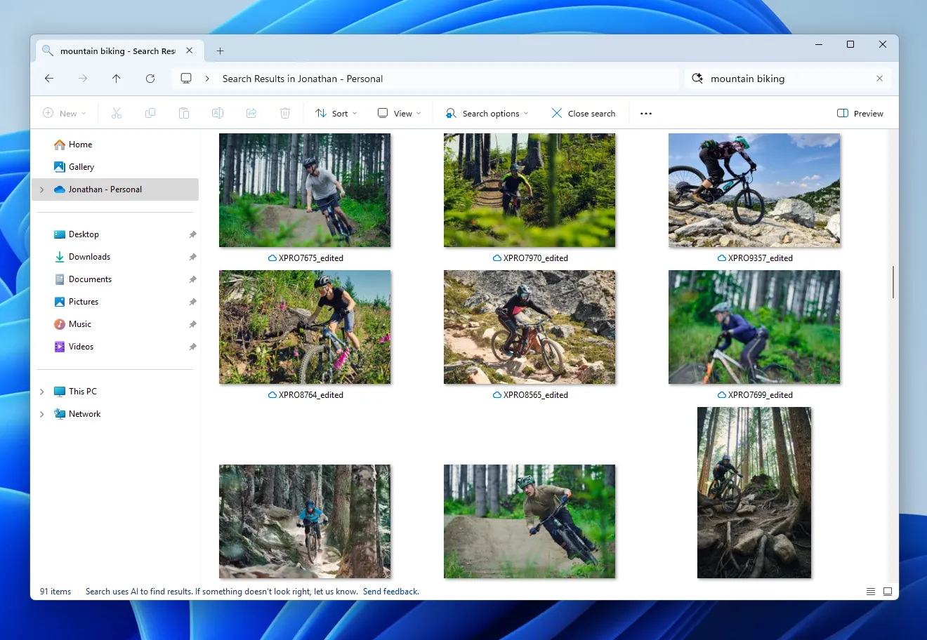 Kết quả tìm kiếm ngữ nghĩa trong File Explorer hiển thị hình ảnh xe đạp địa hình và ảnh lưu trữ trên đám mây.