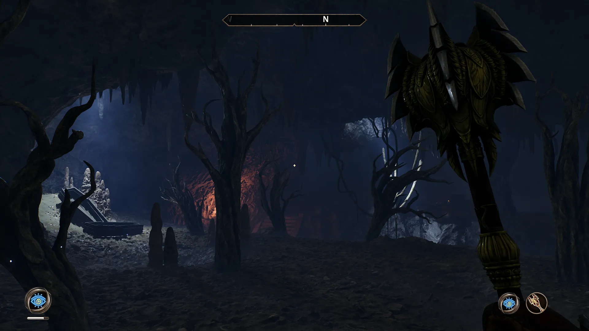 Khám phá hang động trong The Elder Scrolls IV Oblivion Remastered.