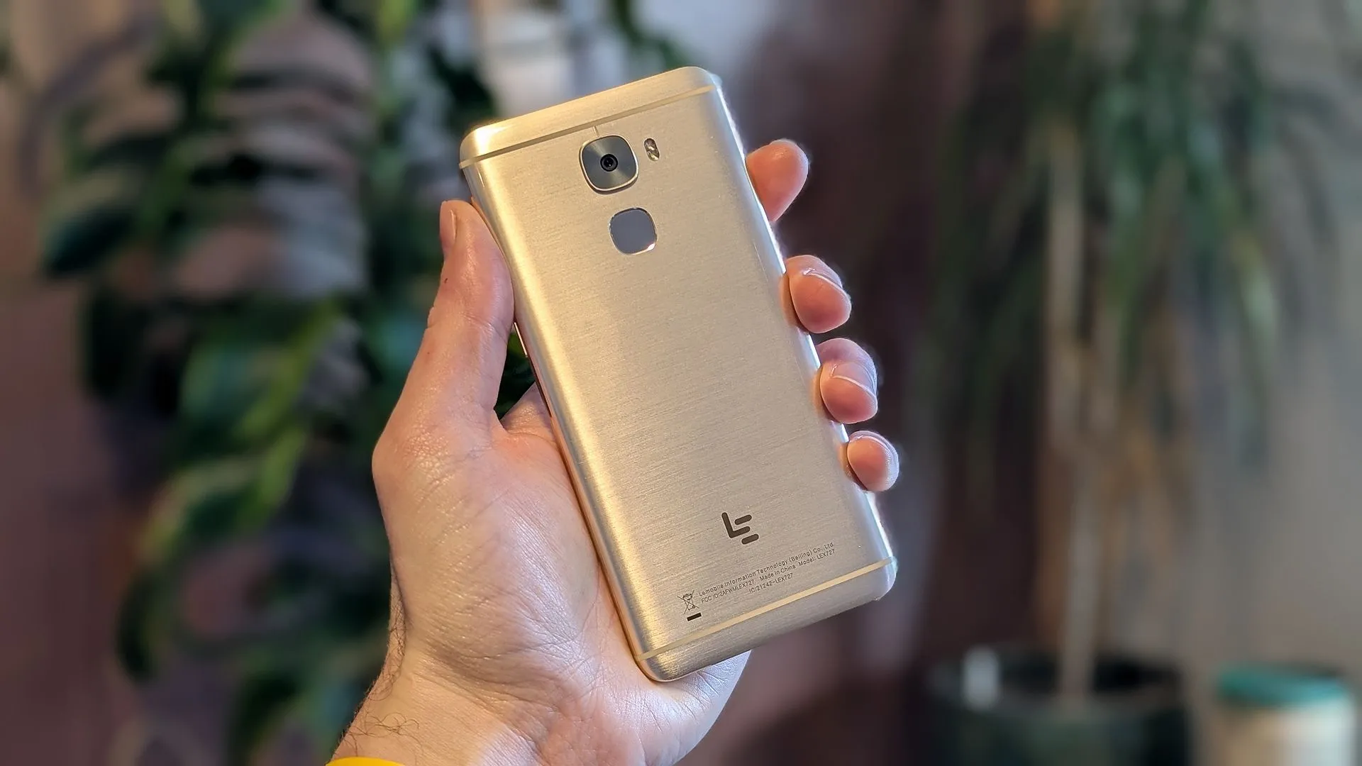 LeEco Le Pro 3, minh chứng rõ ràng cho bài học về tầm quan trọng của phần mềm đối với trải nghiệm smartphone.