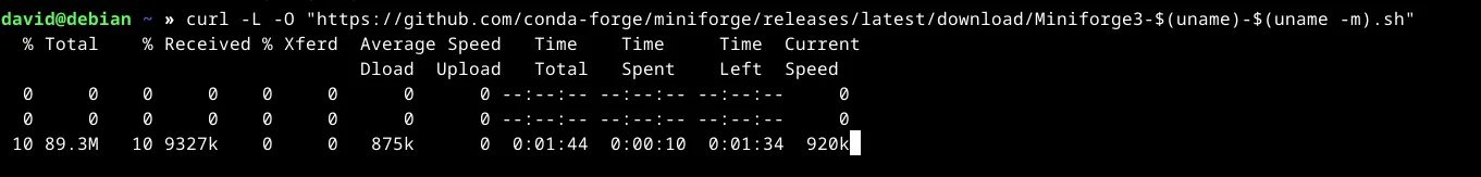Màn hình terminal hiển thị lệnh curl để tải xuống Miniforge, gói cài đặt tối thiểu của Mamba.