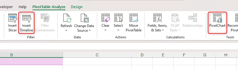Nút chèn Dòng thời gian và Biểu đồ PivotChart trong tab Phân tích PivotTable trên thanh Ribbon Excel, dùng để trực quan hóa dữ liệu.