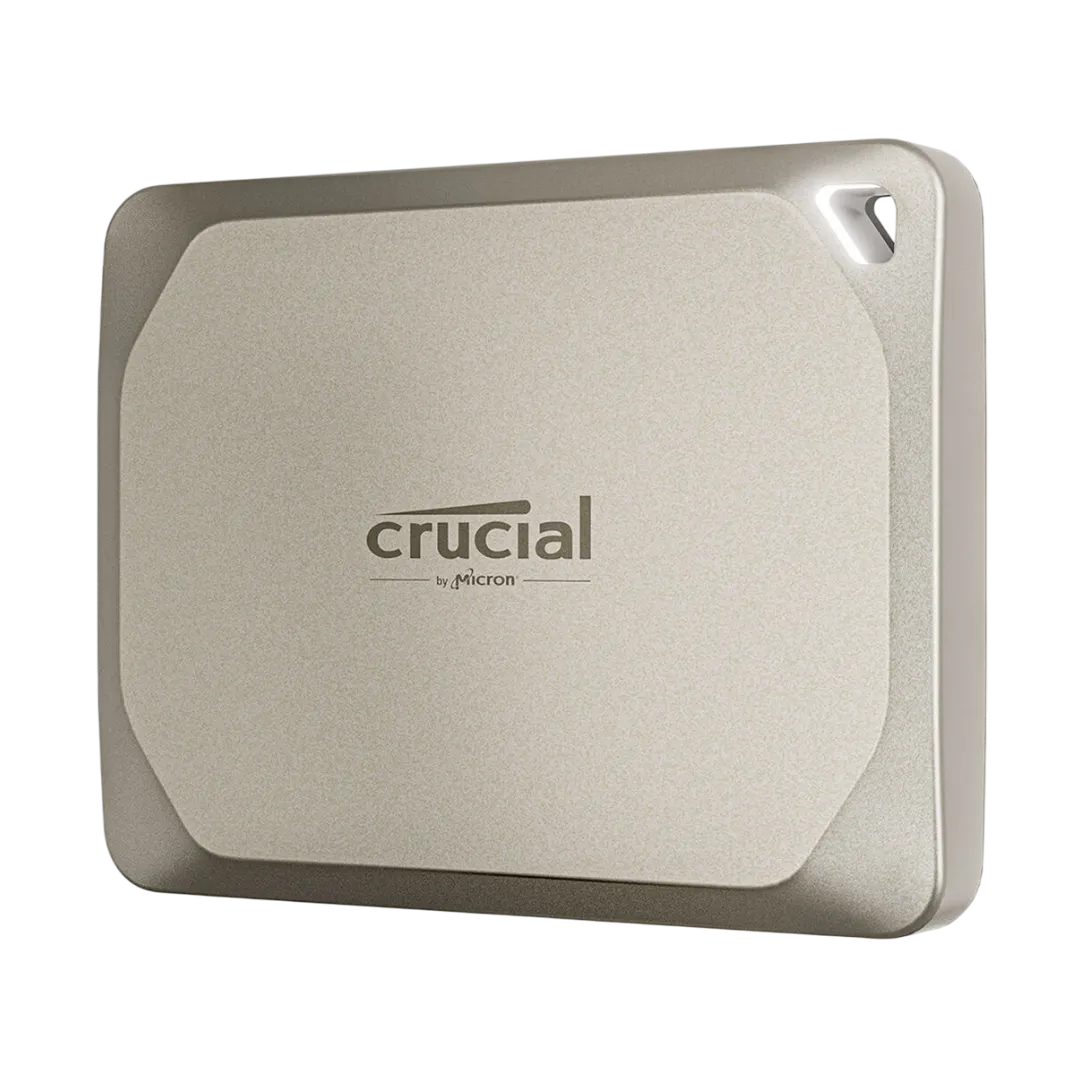 Ổ cứng SSD di động Crucial X9 Pro 2TB nhỏ gọn, chống nước.