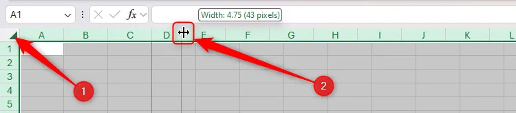 Tất cả các ô trong workbook Excel được chọn, độ rộng cột được giảm xuống 4.75 đơn vị