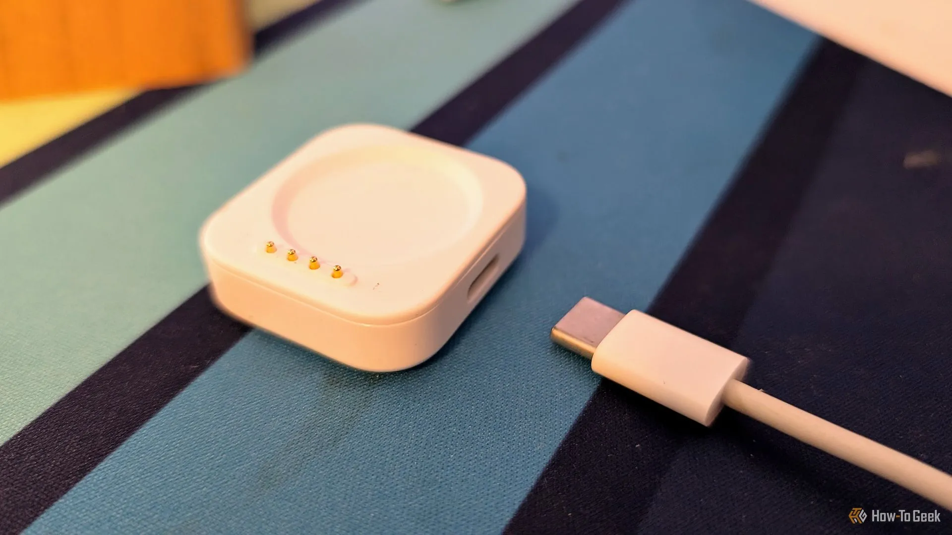 Thiết kế bộ sạc USB-C nhỏ gọn của OnePlus Watch 3 tiện lợi cho du lịch