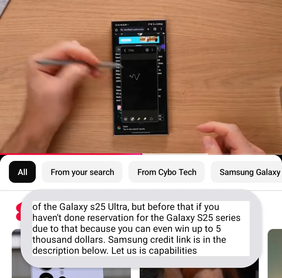 Video YouTube đang phát trên điện thoại Samsung với phụ đề thời gian thực do tính năng Live Caption tạo ra.