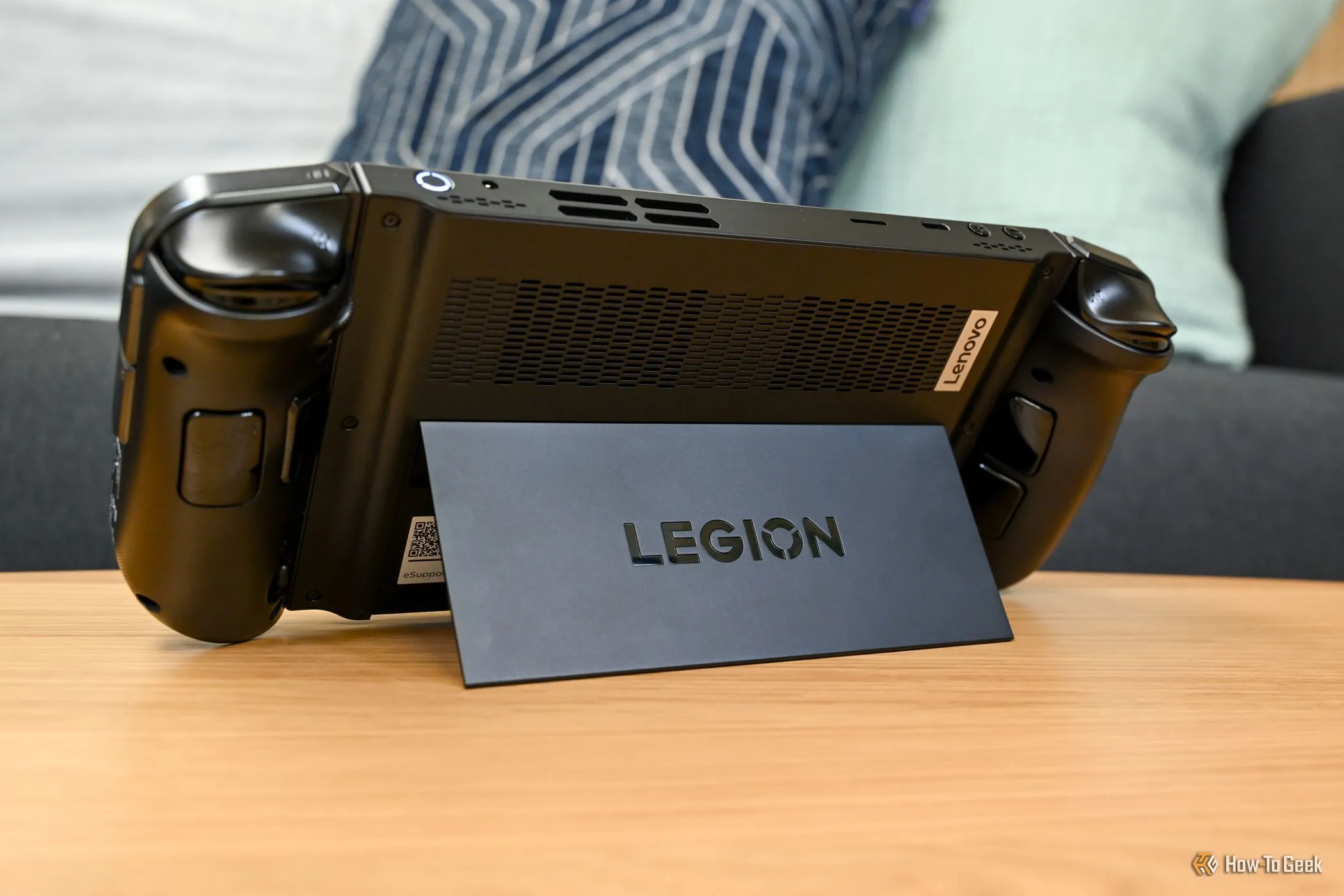Image default