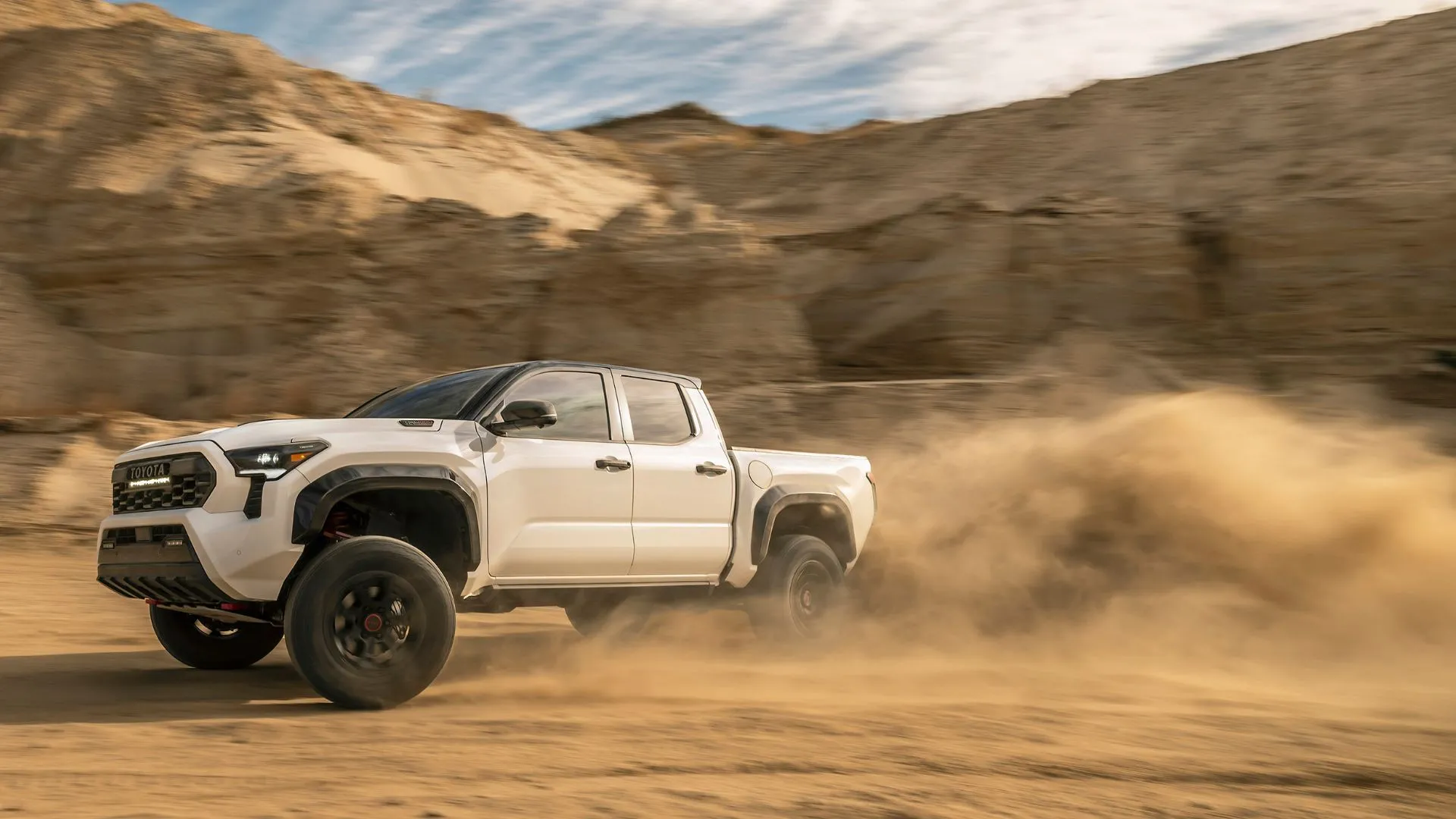 Mẫu xe bán tải off-road Toyota TRD Pro 2025