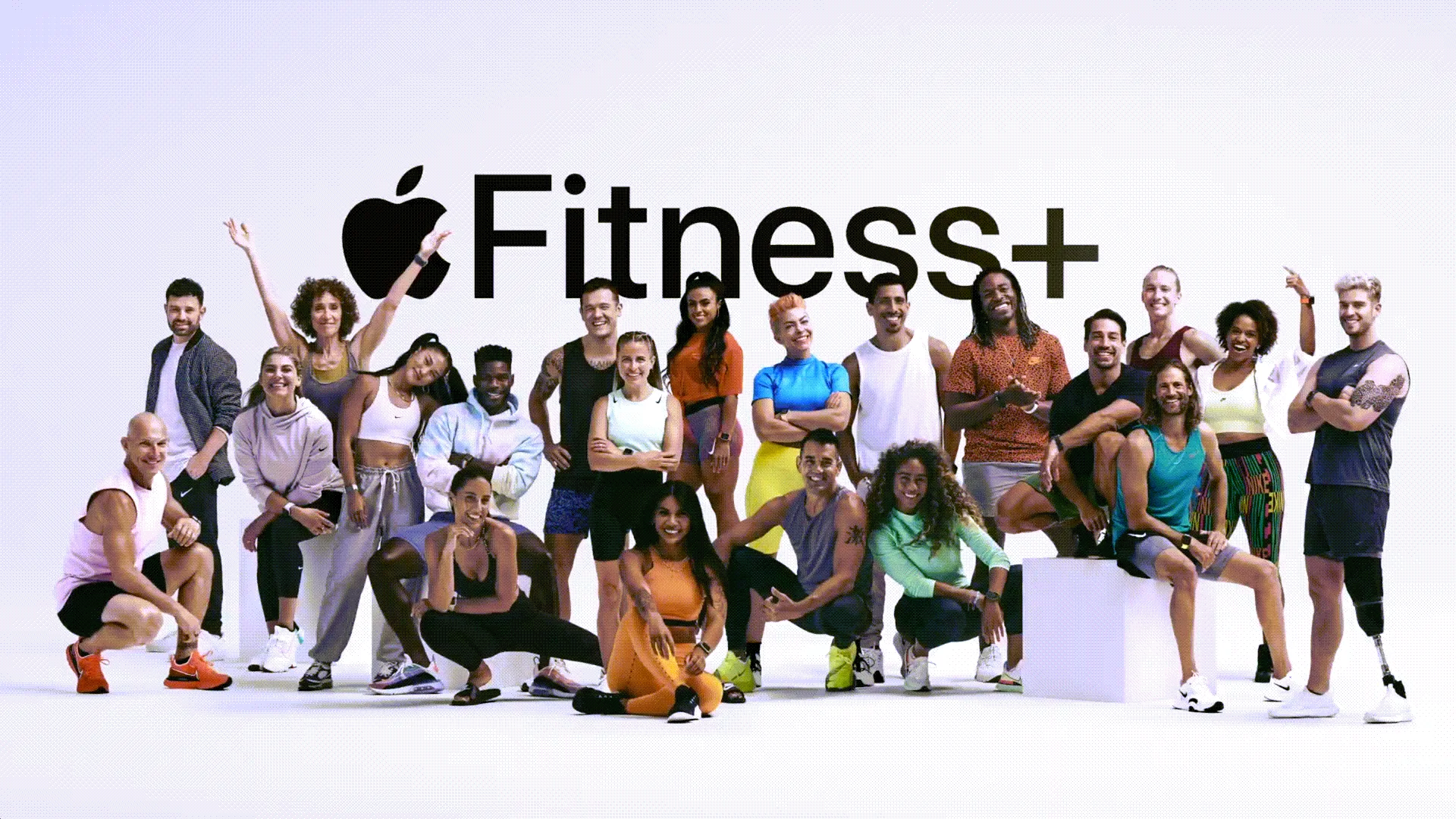 Nhóm huấn luyện viên thể hình Apple Fitness+ với logo đặc trưng, nguồn giọng nói của Workout Buddy