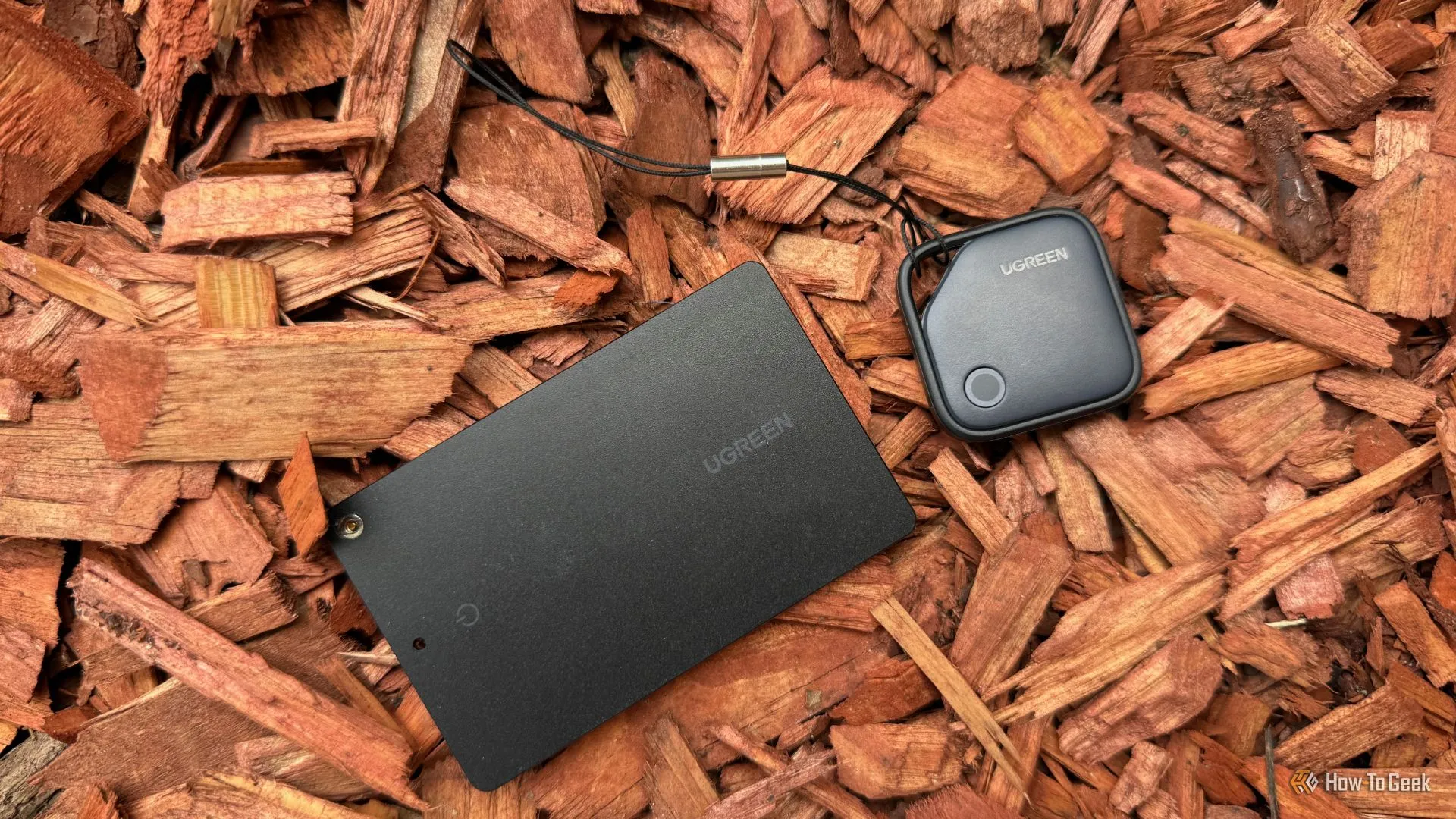 So sánh Ugreen FineTrack và FineTrack Slim, hai thiết bị định vị thông minh