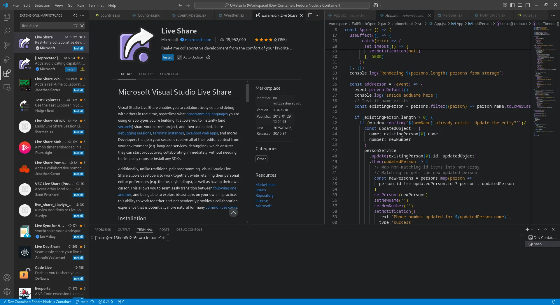 Giao diện VS Code giới thiệu tiện ích Live Share, cho phép nhiều nhà phát triển cùng chỉnh sửa mã nguồn trong thời gian thực, tăng cường cộng tác.