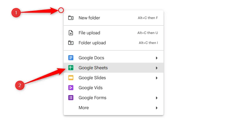Menu chuột phải trong Google Drive mở rộng, với tùy chọn &quot;Google Trang tính&quot; được chọn để tạo một bảng tính mới.